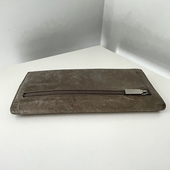 Hobo International Large Wallet | Vintage - Picture 6 of 12